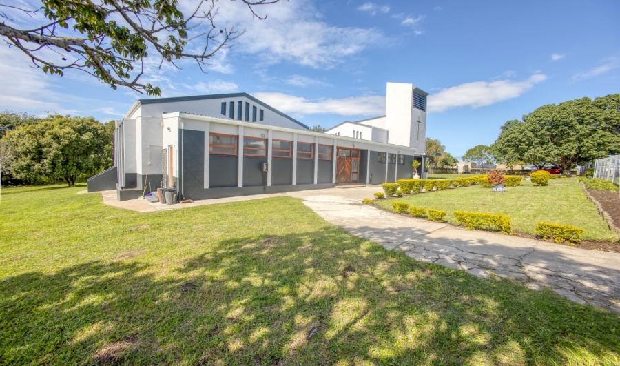 Commercial Property for Sale in Summerpride Eastern Cape